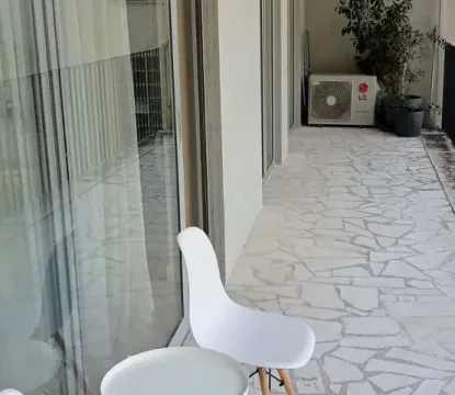 Izdavanje, dvosoban stan, 81m², Dobrota, Kotor - image 17