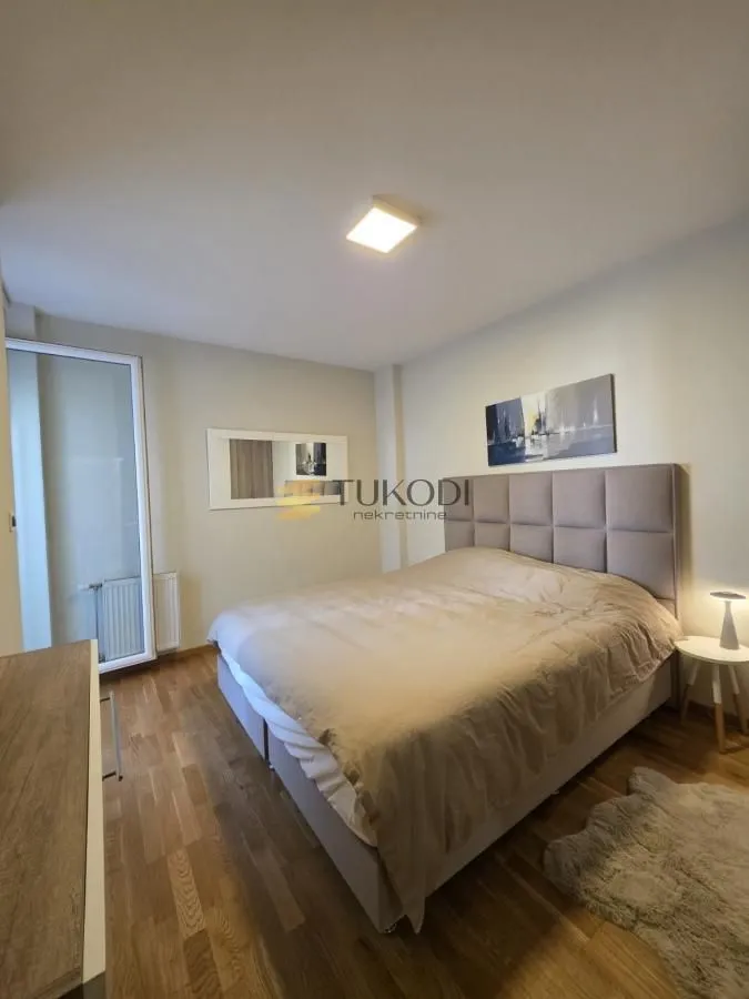 Prodaja, jednosoban stan, 44m², Sajmište, Novi Sad