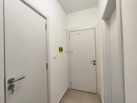 Sale, two bedroom apartment, 77m², Zabjelo, Podgorica - image 9