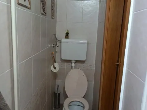 Sale, two bedroom apartment, 61m², Adamovićevo Naselje, Novi Sad Sve Podlokacije - image 19