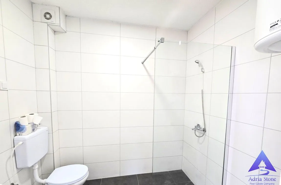 Sale, two bedroom apartment, 54m², Petrovac, Budva
