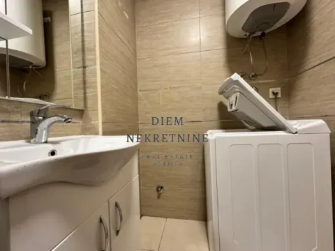 Prodaja, garsonjera, 29m², Zabjelo, Podgorica - image 1