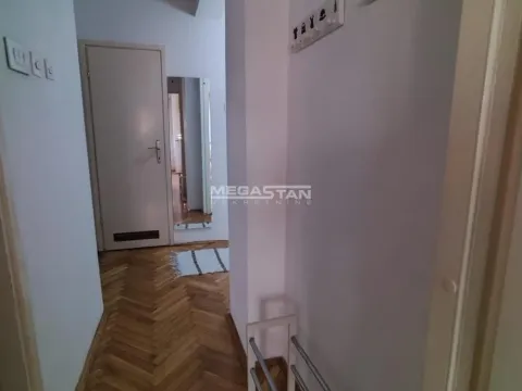 Rent, two bedroom apartment, 63m², Kalenić Pijaca, Vračar Sve Podlokacije - image 12