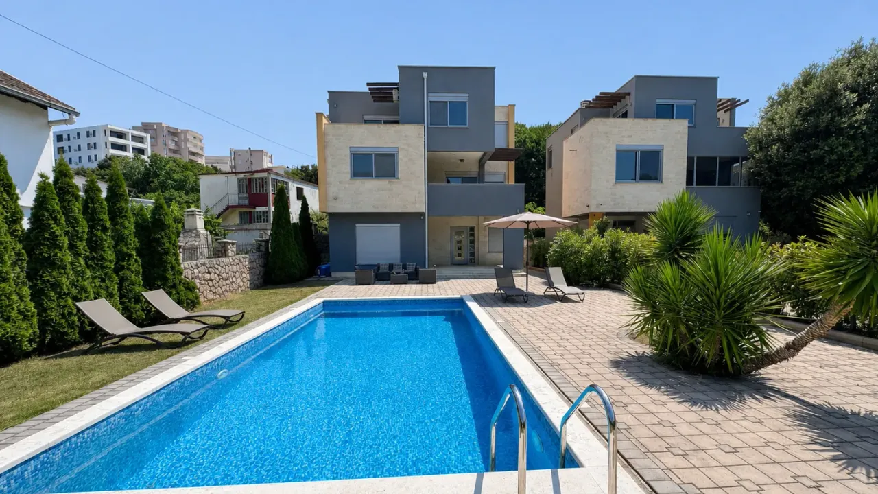 Izdavanje, kuća, 250m², Utjeha, Bar