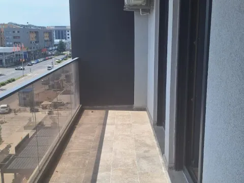 Rent, two bedroom apartment, 68m², Stari Aerodrom, Podgorica - image 11