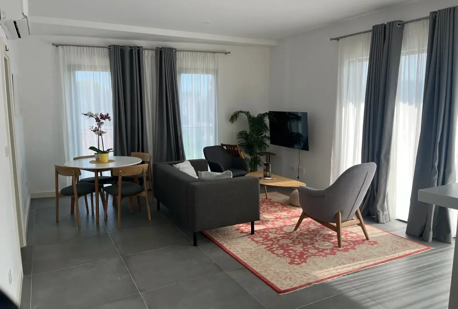 Rent, apartment, 55m², Tivat, Crna Gora