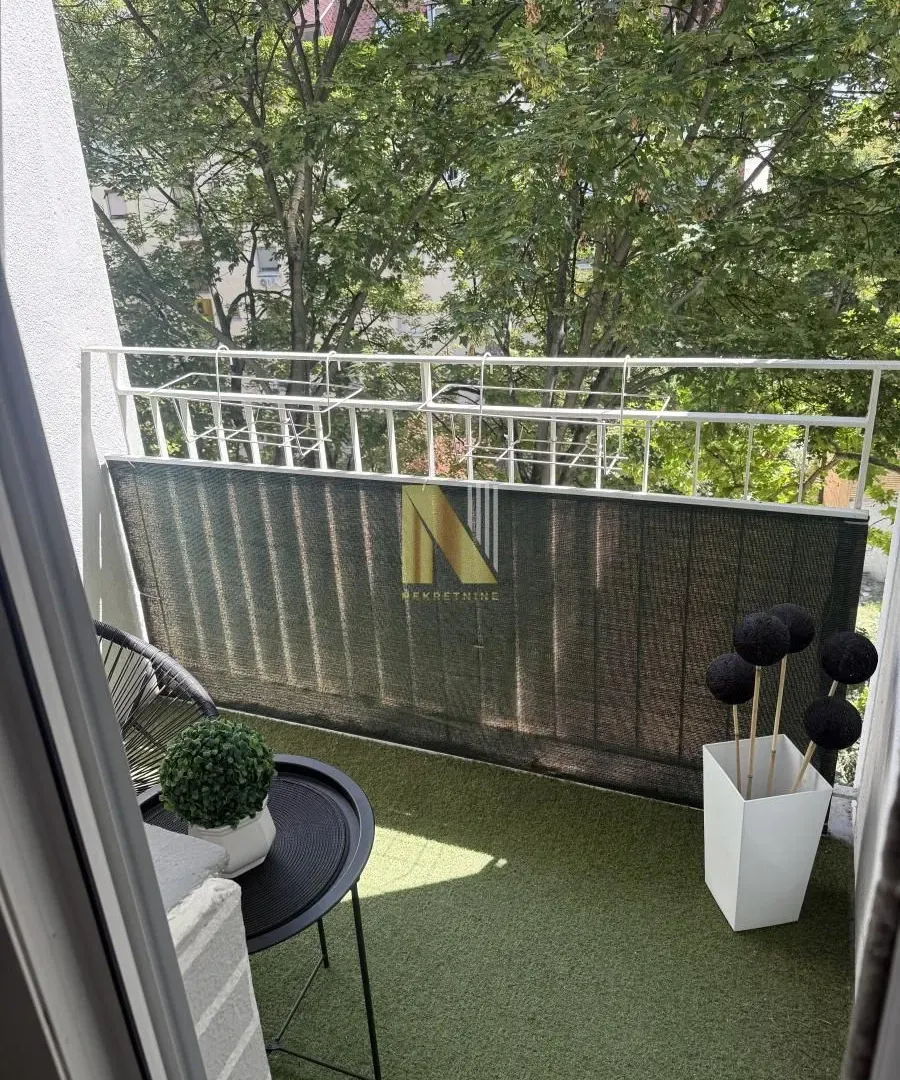 Prodaja, dvosoban stan, 55m², Sajmište, Novi Sad