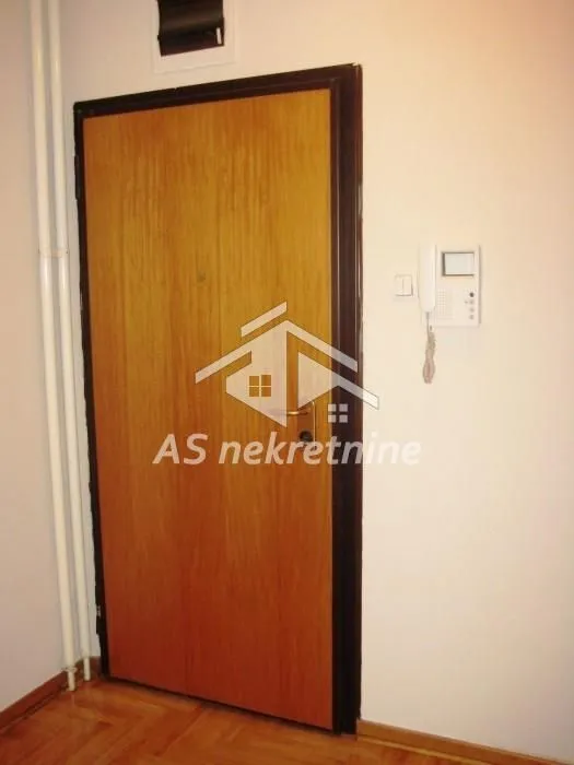 Rent, three bedroom apartment, 78m², Lipov Lad, Zvezdara Sve Podlokacije