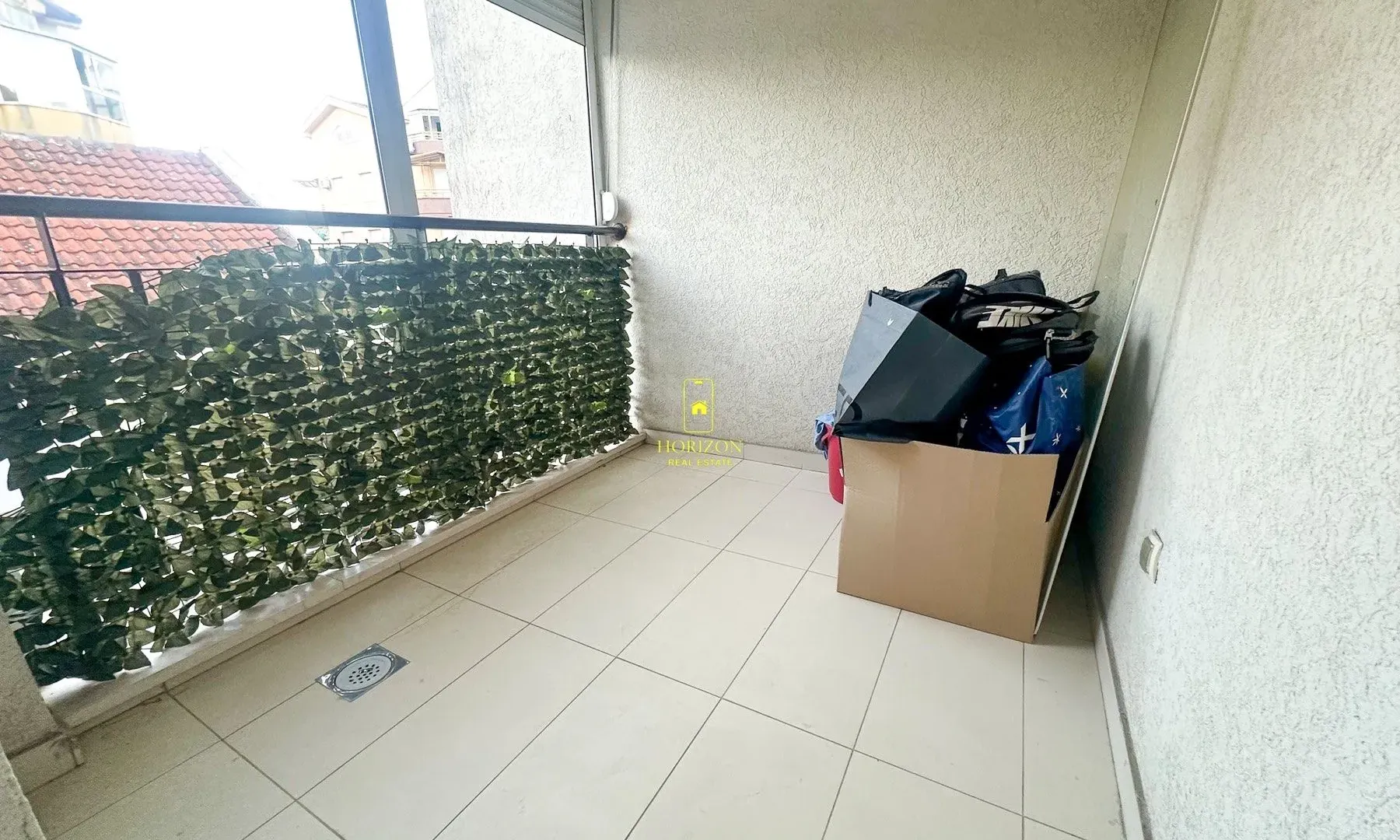 Prodaja, dvosoban stan, 72m², Momišići, Podgorica