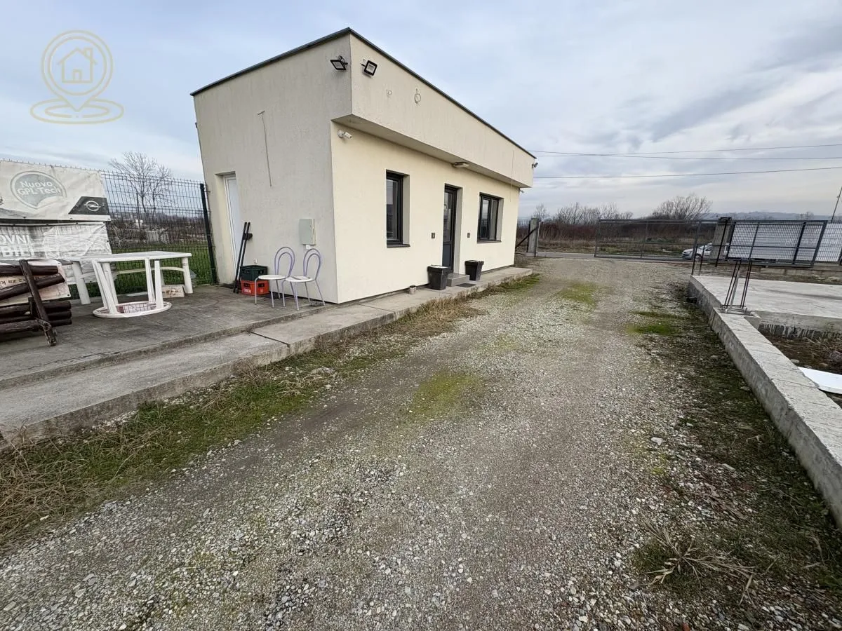 Prodaja, plac, 8000m², Aerodrom, Kragujevac