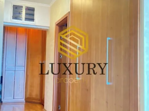 Izdavanje, dvosoban stan, 100m², Centar, Podgorica - image 5