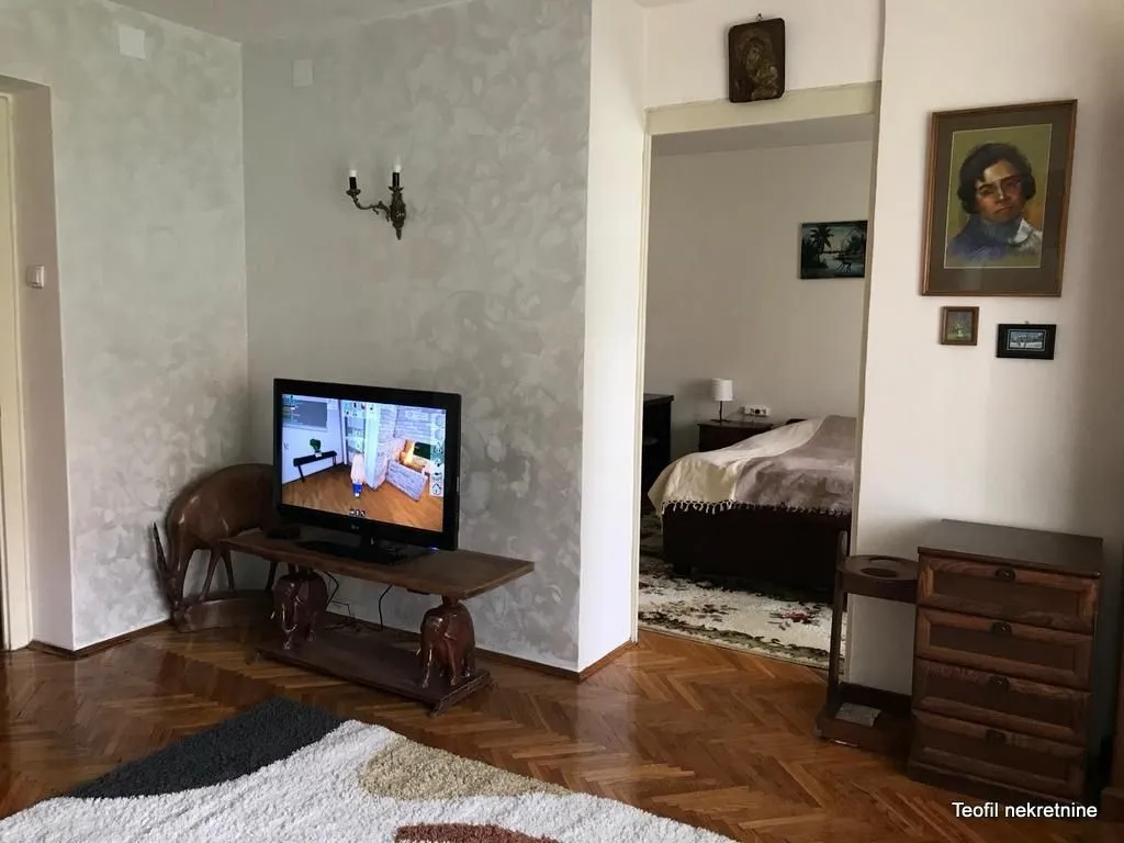 Izdavanje, dvosoban stan, 58m², Slavija, Vračar Sve Podlokacije