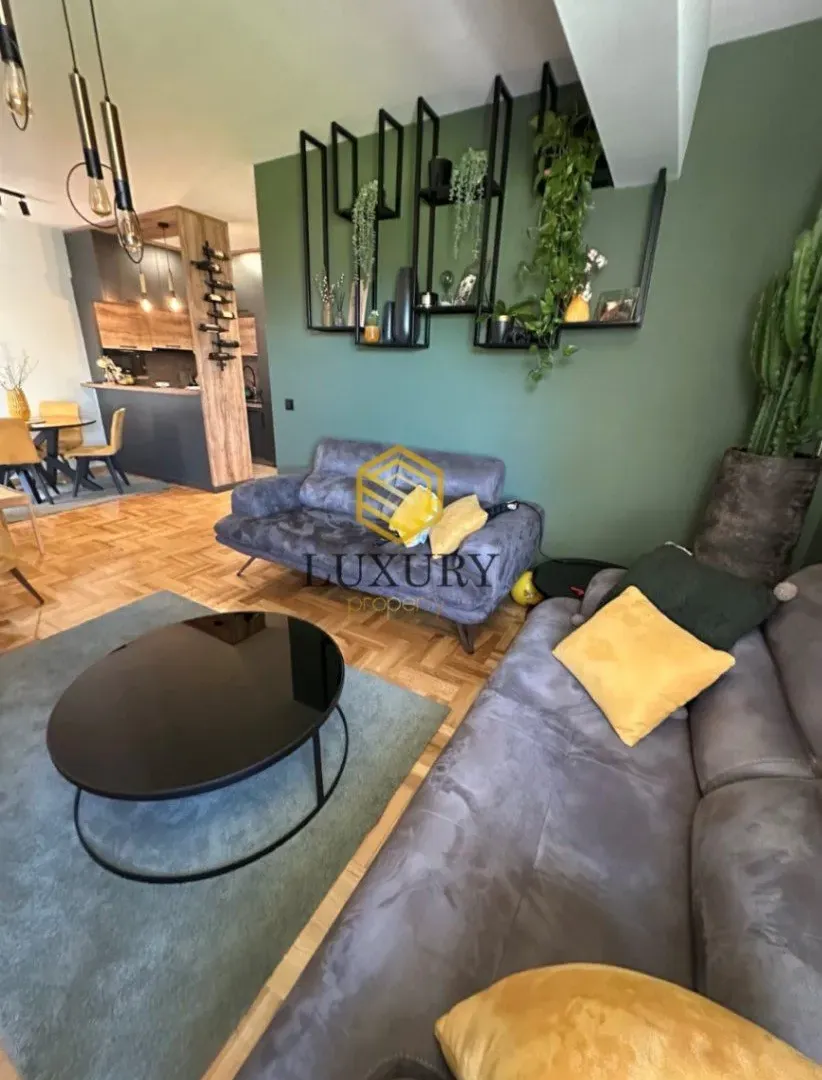 Prodaja, trosoban stan, 95m², Ljubović, Podgorica