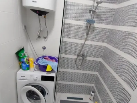 Izdavanje, dvosoban stan, 55m², Stari Aerodrom, Podgorica - image 7