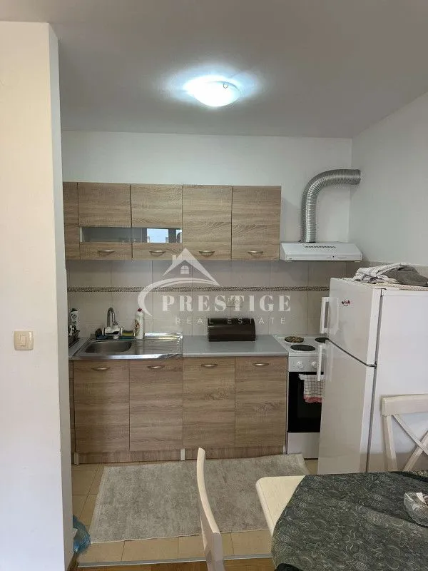 Rent, one bedroom apartment, 40m², Stari Aerodrom, Podgorica