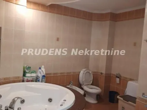 Prodaja, stan, 183m², Zemun Sve Podlokacije, Beograd - image 13