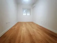 Izdavanje, dvosoban stan, 74m², Central Point, Podgorica - image 5