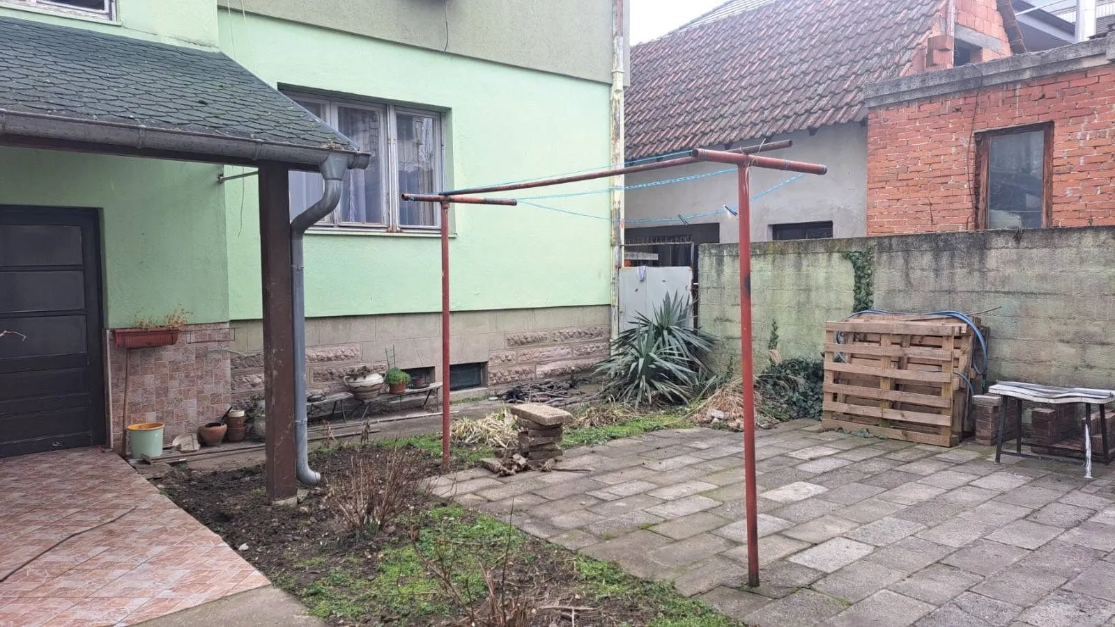 Prodaja, kuća, 54m², Centar, Čačak