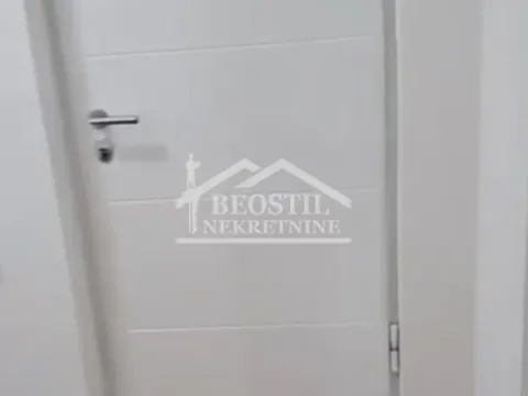 Prodaja, trosoban stan, 32m², Zemun Sve Podlokacije, Beograd - image 1