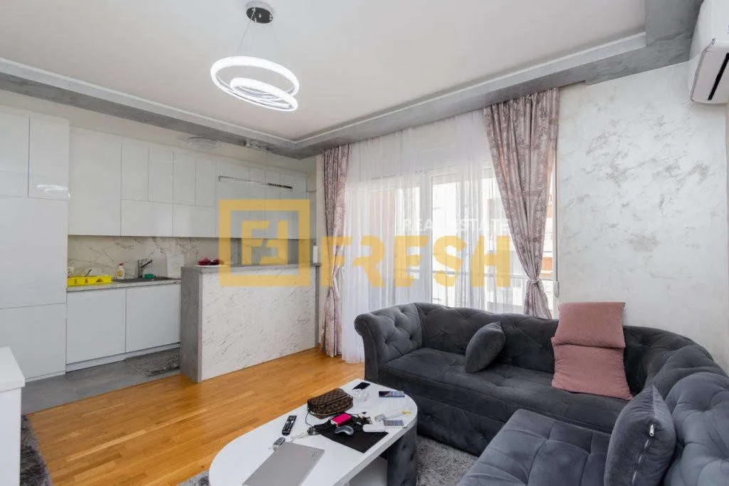Izdavanje, dvosoban stan, 70m², Ljubović, Podgorica