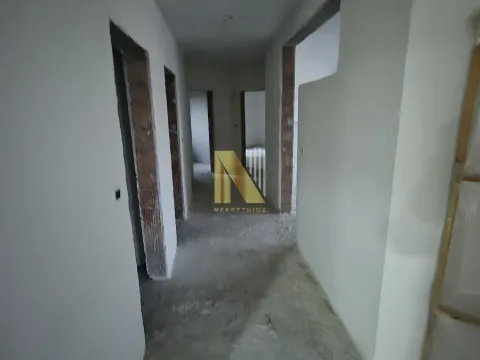 Prodaja, kuća, 550m², Sremska Kamenica, Petrovaradin - image 15