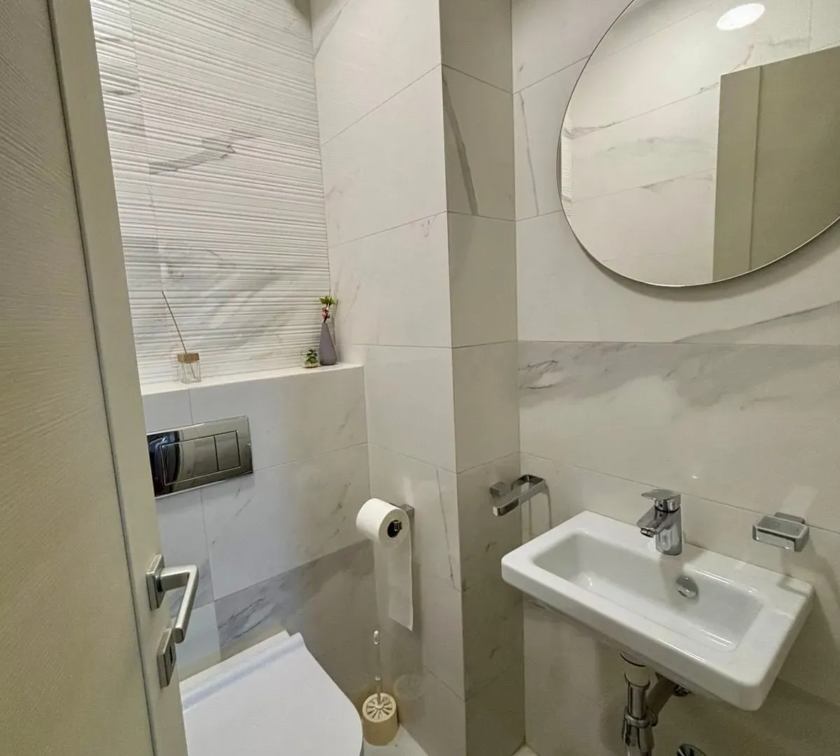 Prodaja, dvosoban stan, 70m², Central Point, Podgorica