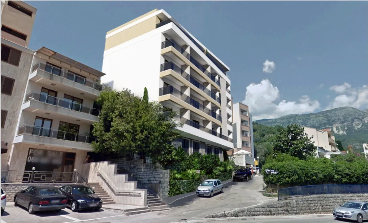 Sale, two bedroom apartment, 40m², Bečići, Budva