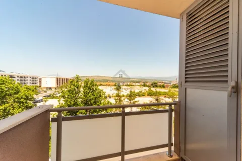 Rent, one bedroom apartment, 41m², City Kvart, Podgorica - image 9