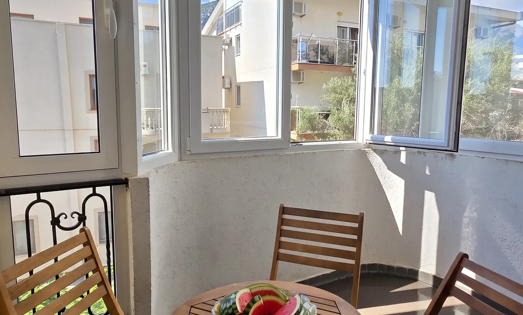 Prodaja, jednosoban stan, 57m², Ilino, Bar