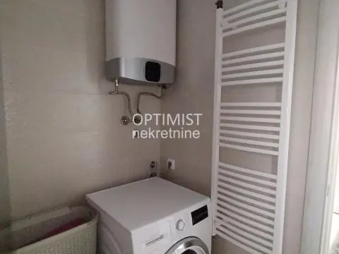 Prodaja, kuća, 194m², Ledine, Beograd - image 10