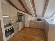 Izdavanje, stan, 111m², Tivat, Crna Gora - image 2