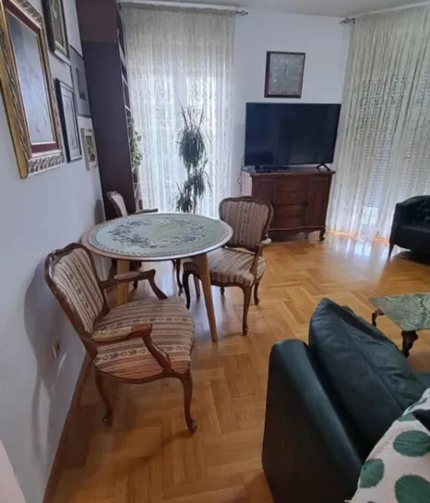 Prodaja, dvosoban stan, 64m², Pobrežje, Podgorica