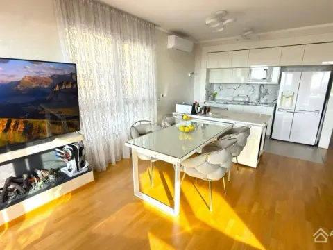 Prodaja, dvosoban stan, 104m², Bečići, Budva - image 3