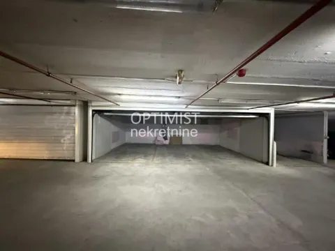 Prodaja, četvorosoban stan, 157m², Lion, Zvezdara Sve Podlokacije - image 17