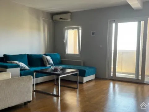 Sale, two bedroom apartment, 84m², Petrovac, Budva - image 3