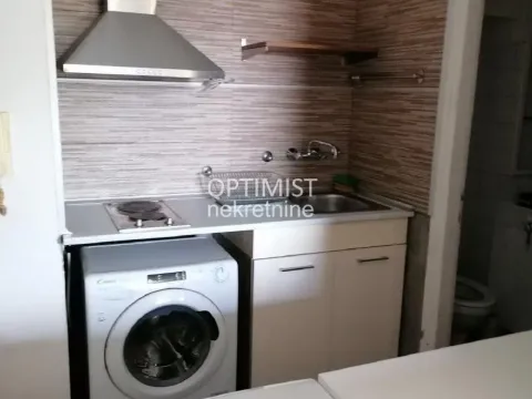 Izdavanje, jednosoban stan, 33m², Zemun Cara Dušana, Zemun Sve Podlokacije - image 4