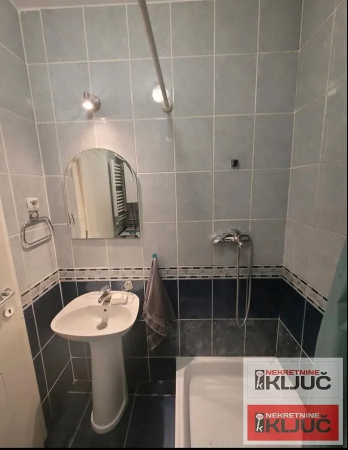 Izdavanje, garsonjera, 25m², Nova Detelinara, Novi Sad Sve Podlokacije