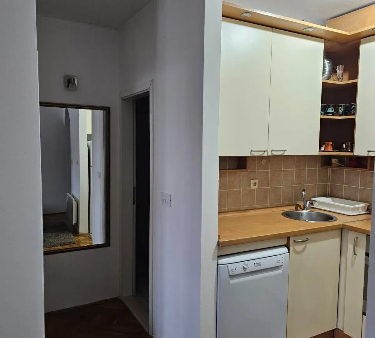 Prodaja, jednosoban stan, 42m², Zagorič, Podgorica