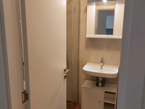 Rent, two bedroom apartment, 46m², Ivanjica, Srbija - image 13
