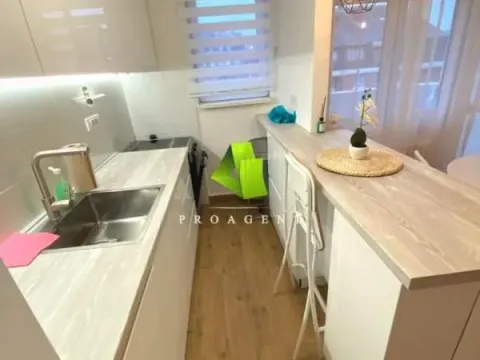 Rent, two bedroom apartment, 50m², Medijana, Niš - image 6