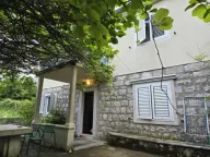 Rent, house, 85m², Muo, Kotor - image 3