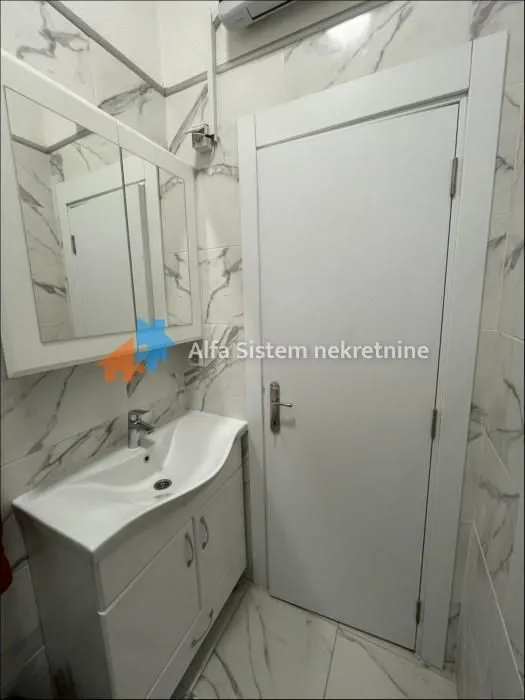 Rent, one bedroom apartment, 45m², Savski Venac, Beograd