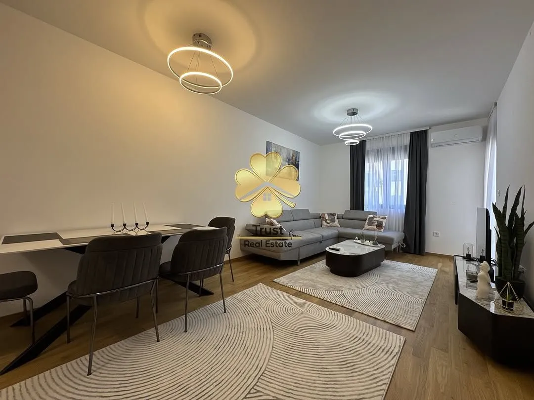 Rent, two bedroom apartment, 70m², City Kvart, Podgorica