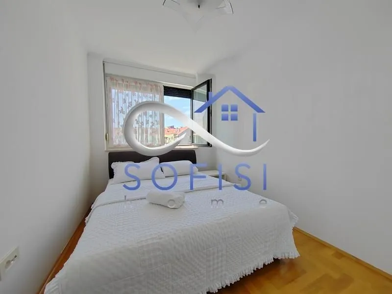 Izdavanje, dvosoban stan, 53m², Grbavica, Novi Sad Sve Podlokacije