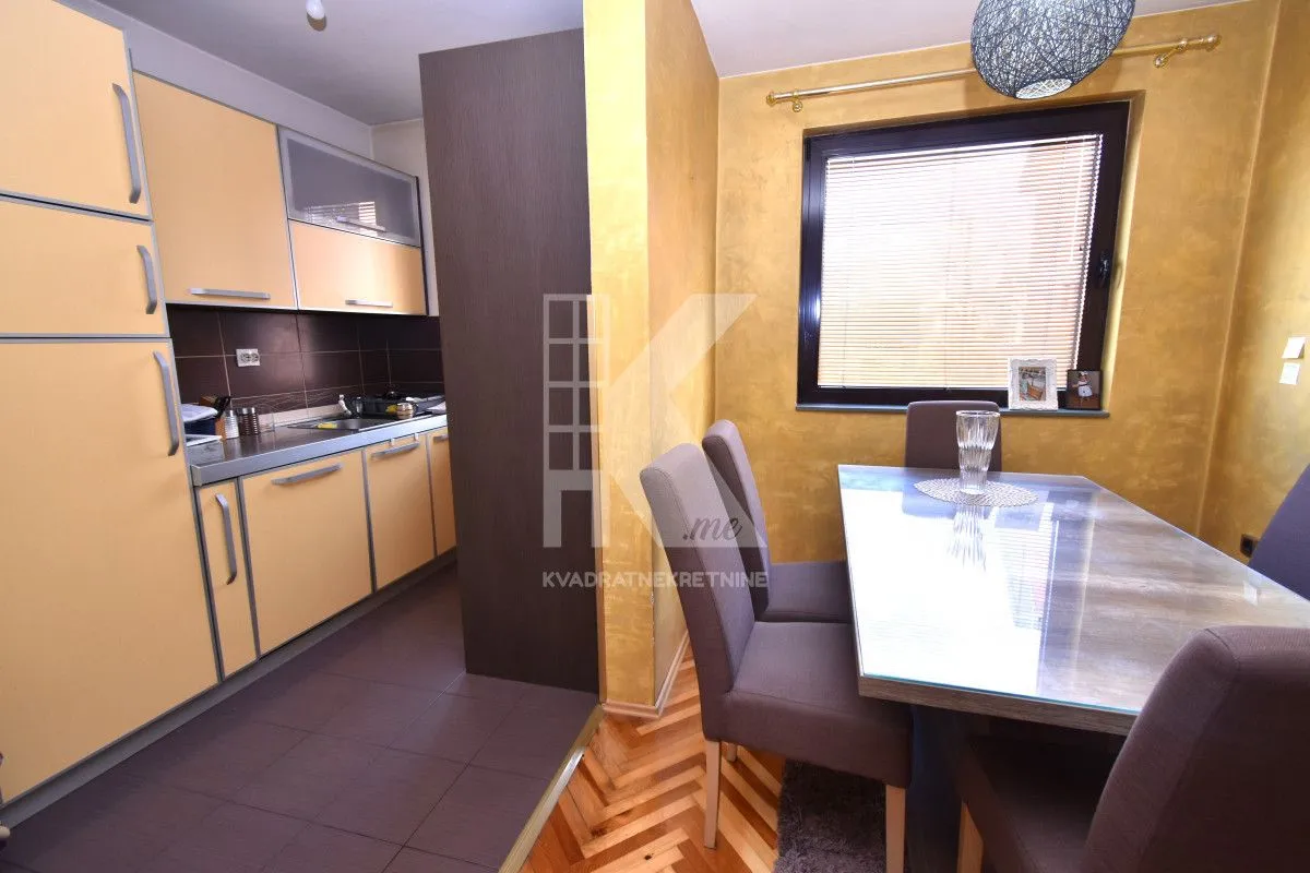 Sale, house, 190m², Dalmatinska ulica, Podgorica