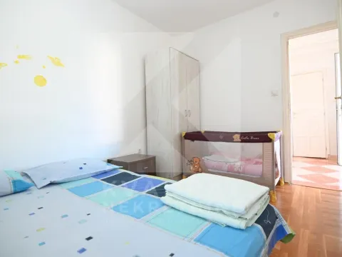 Rent, three bedroom apartment, 150m², Donja Gorica, Podgorica - image 6