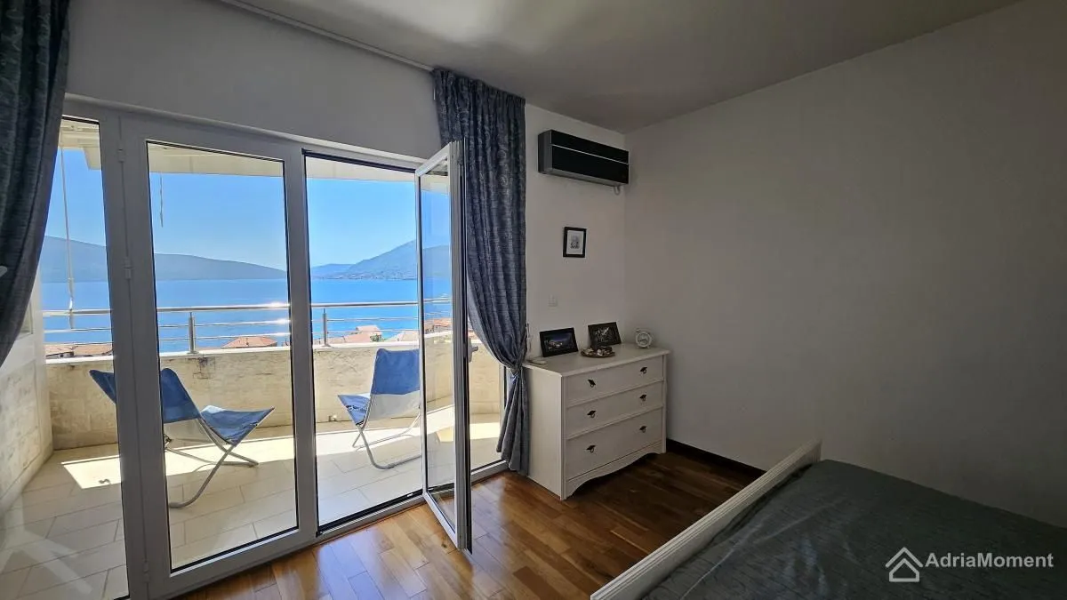 Prodaja, dvosoban stan, 90m², Donja Lastva, Tivat