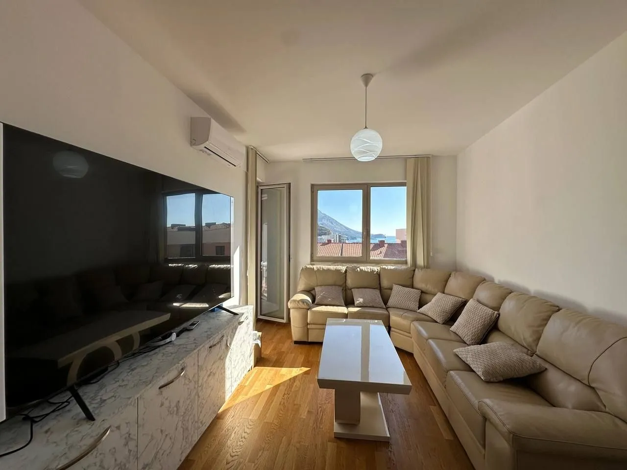 Sale, one bedroom apartment, 45m², Bečići, Budva