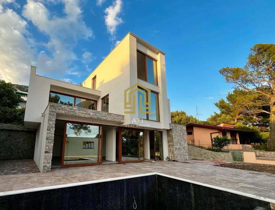 Prodaja, kuća, 292m², Zeleni Pojas, Bar