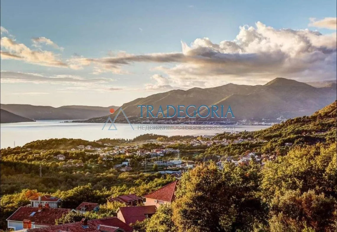 Prodaja, dvosoban stan, 100m², Tivat, Crna Gora